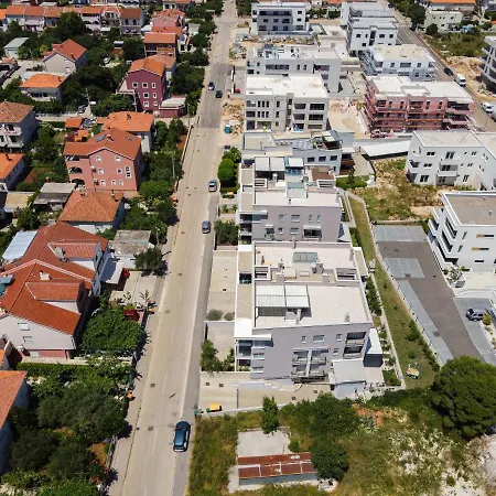 Apartment Wing 77 By Belmont Realty *